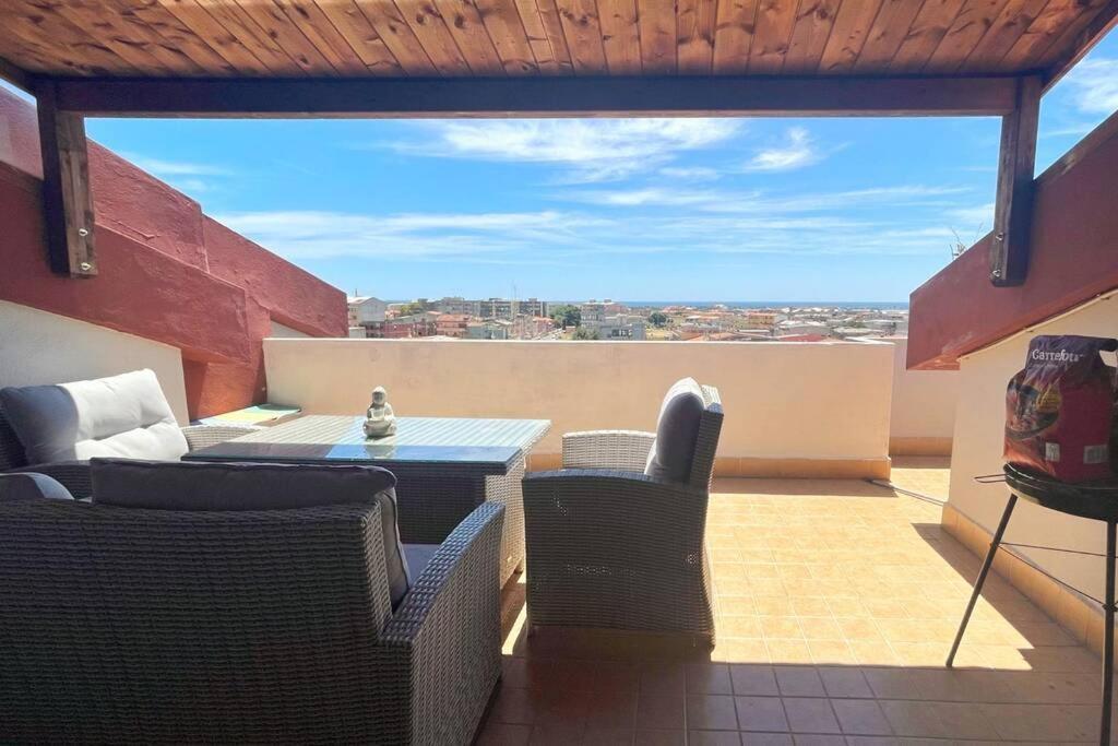 Relax Sea View Attic Apartment Quartu Sant'Elena Bagian luar foto