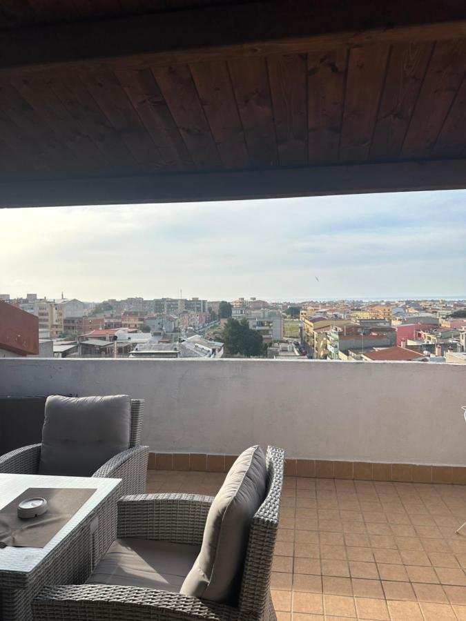 Relax Sea View Attic Apartment Quartu Sant'Elena Bagian luar foto